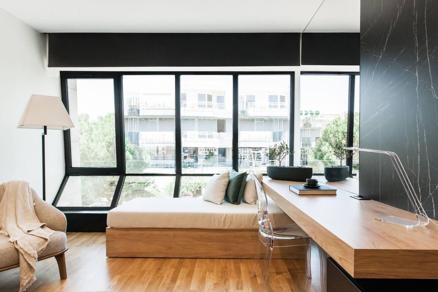 2 Sidebyside Suites In Athens Riviera By The Olon エクステリア 写真